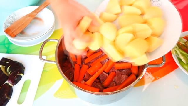 Дымлама (Дамляма, Думляма) с говядиной. Невероятная узбекская вкуснятина, которая готовится сама! смотреть онлайн