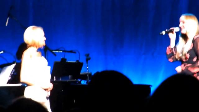 Kristin Chenoweth with Kerry Ellis 'For Good' at the RAH смотреть онлайн