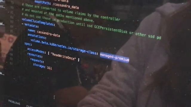Sneak peek of Cassandra Stateful Sets on Kubernetes with AKS and running jobs смотреть онлайн