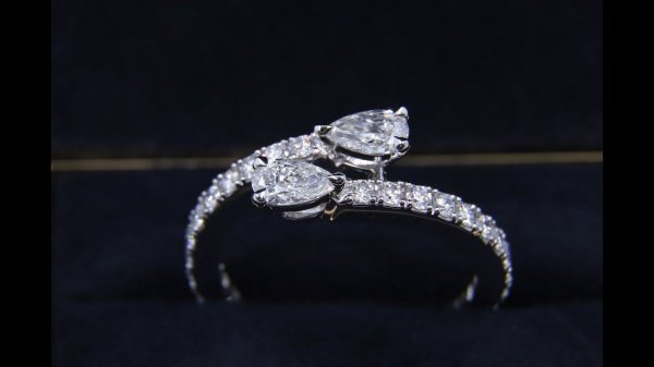 Кольцо Graff Duet Wraparound Diamond Ring RGR 779