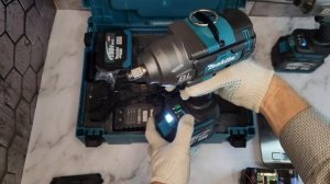 Презентация гайковерта 1000 НМ (фабричная копия)