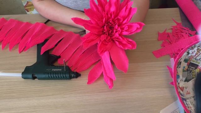 Ростовые цветы своими руками. Как сделать огромный бутон. смотреть онлайн