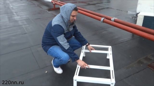 Подставка под кондиционер, чтобы не засыпало снегом зимой. смотреть онлайн