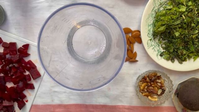 Паста со свекольным муссом , отличный вариант ко дню 14 февраля, или ,ко вкусному ужину? смотреть онлайн