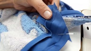 ??КАК СДЕЛАТЬ КРАСИВЫЕ УГОЛКИ НА ОКАНТОВКЕ? ОБРАБОТКА ПОЛОТЕНЦА ПО КРАЯМ.