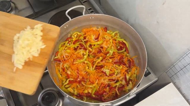 Свекольный салат на зиму / Beetroot salad for the winter ???? смотреть онлайн