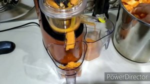 Тыквенно-морковный сок на зиму из соковыжималки.