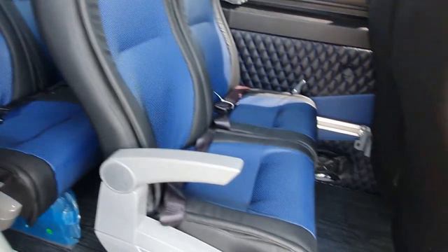 58. SPRINTER 516 XL MEDIA PLUS INTERIOR AZUL смотреть онлайн