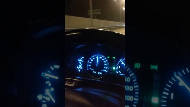 Toyota Land Cruiser 100(4.7) средний расход топлива. смотреть онлайн