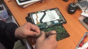 Разборка планшета Samsung P7310. "Залипла кнопка включения"