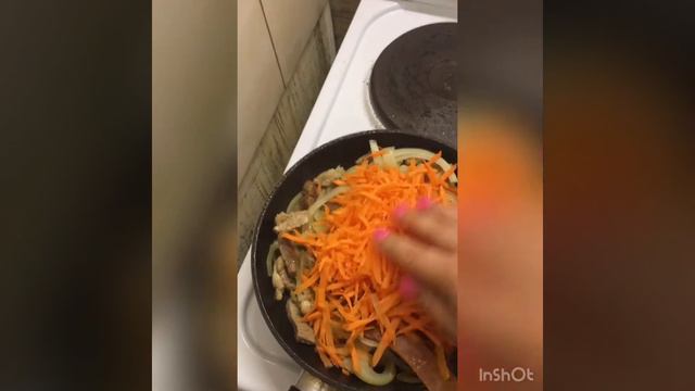 Свинина с овощами в томате смотреть онлайн