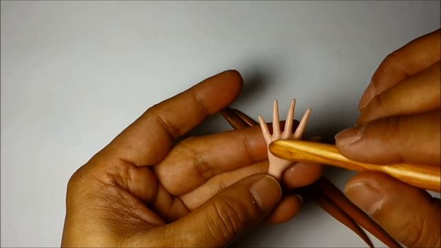 Making Figurine Hand Video Tutorial смотреть онлайн