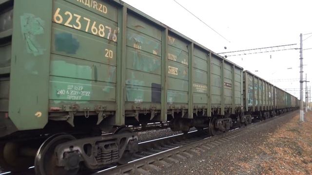 Машинизд-истеричка: электровоз ВЛ80С-2653 с быдлобригадой и грузовым поездом