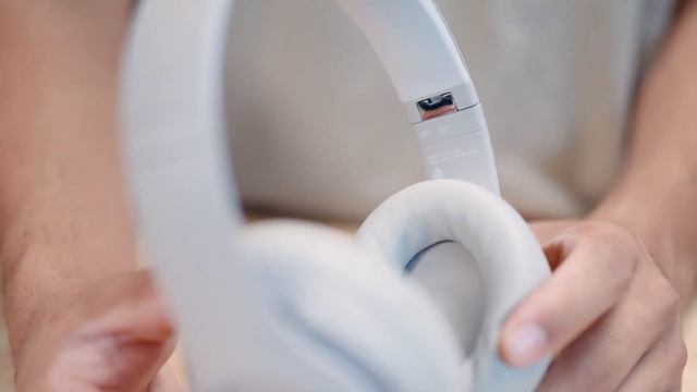 Beats Studio Pro Daily Use After A Week , Are They Worth It? смотреть онлайн