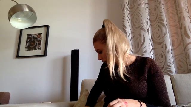 Помады: Sisley, Dior, Chanel, Estee Lauder смотреть онлайн