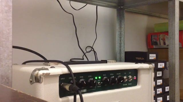 Ibanez TSA15 amp + EHX English Muff'n doing metal смотреть онлайн