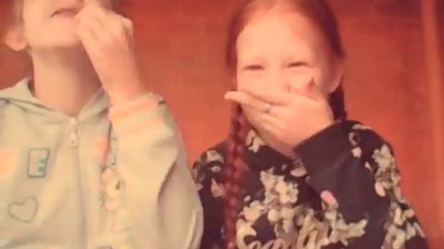 Реакция(соль,вода с лимонной кислотой) смотреть онлайн