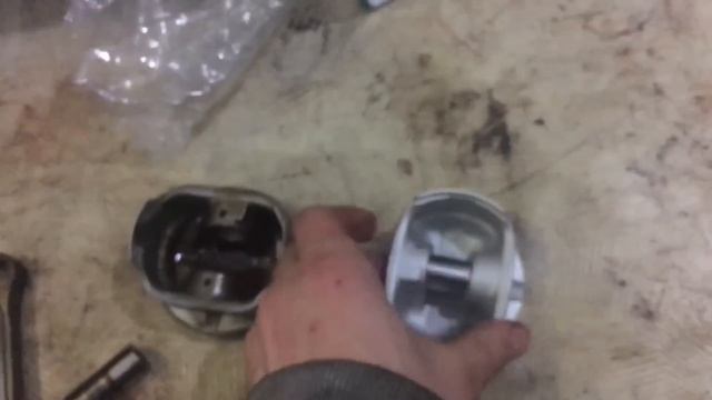 Устраняем стук (дизеление) двигателя Ford Focus 3 - меняем поршни смотреть онлайн