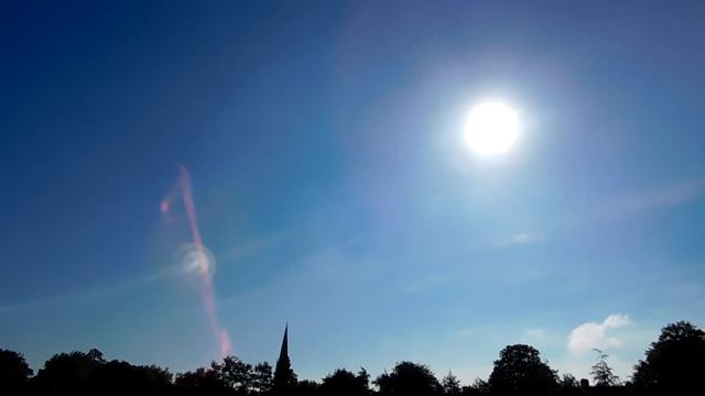 Nikon B500 - Directly At The Sun! Timelapse.