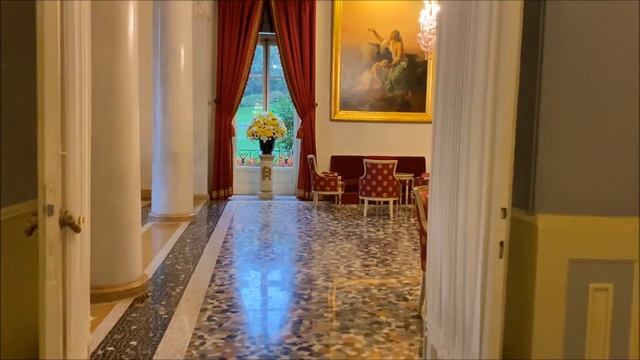 LAKE COMO VILLA d'ESTE Balcony Lakeview Suite. COMO. CERNOBBIO. смотреть онлайн