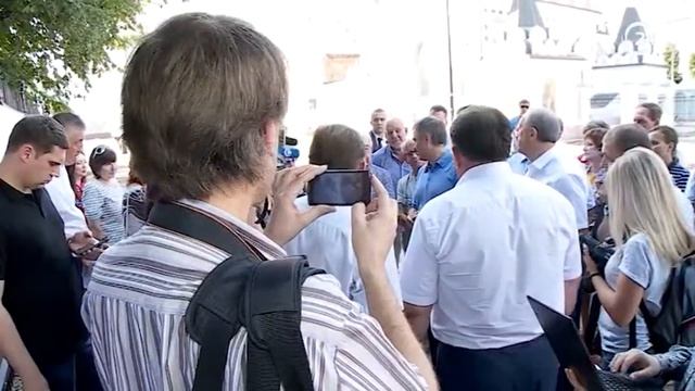 Новая пешеходная зона в Саратове должна быть комфортной для горожан смотреть онлайн
