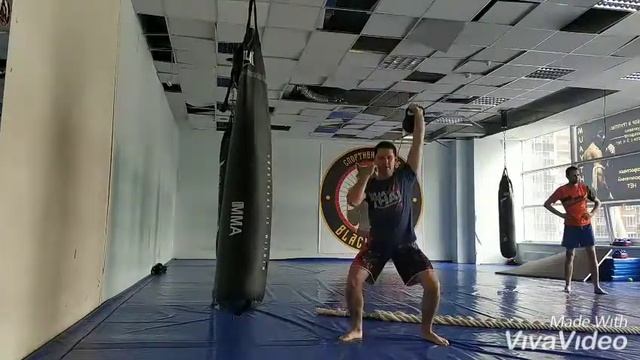 Отличный кроссфит комплекс. Тайский бокс. смотреть онлайн