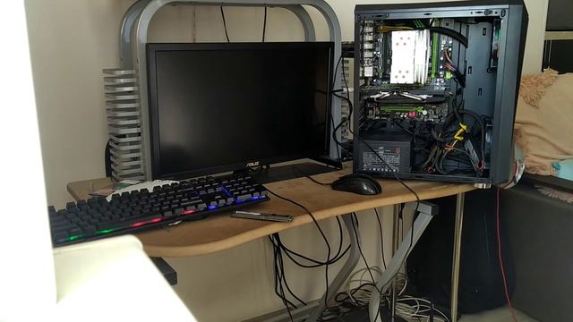 Lga2011 не работают две планки оперативной памяти! смотреть онлайн
