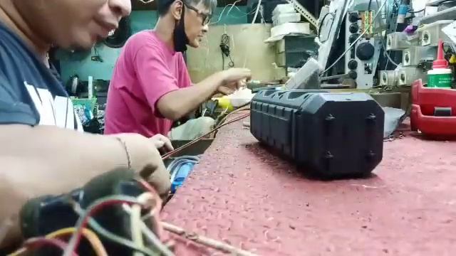 AWEI Y280 bluetooth speaker DISMANTLE смотреть онлайн