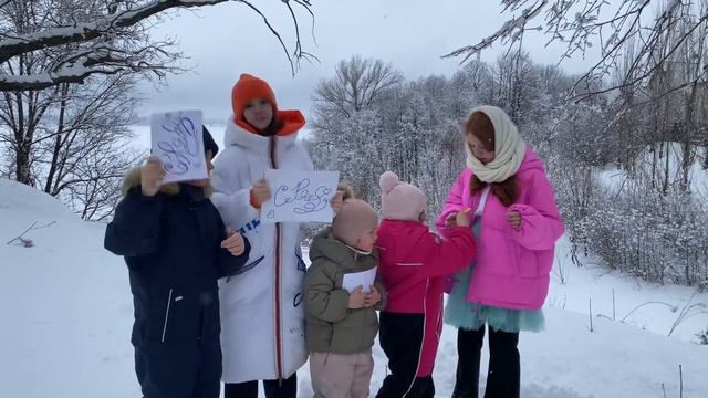 Фанаты встречают супер звезду 3 !! Как получить автограф ! смотреть онлайн