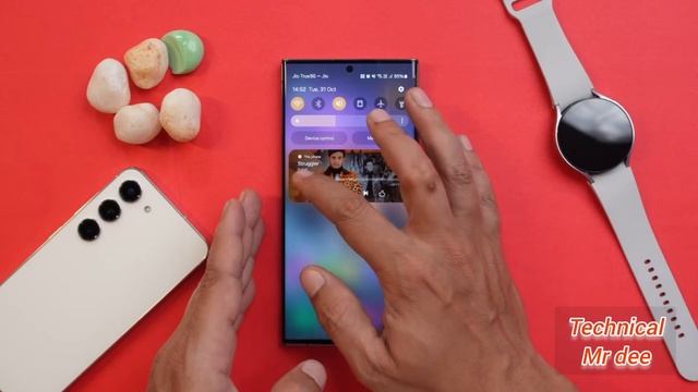 Stable OneUI 6.0 is Official Here with the taste of Android 14: Top Features You Can't Miss! смотреть онлайн