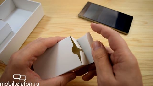 Распаковка хромированного Sony Xperia Z5 Premium (unboxing) смотреть онлайн