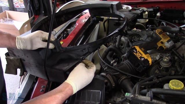 Nissan Frontier: Radiator смотреть онлайн