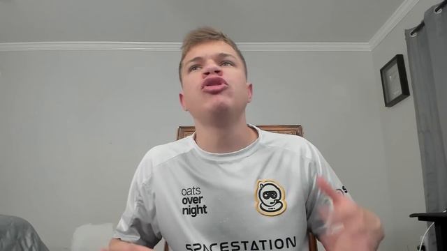 INSANE Fan Mail... смотреть онлайн