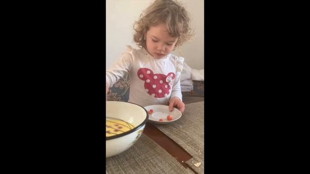 Давайте приготовим омлет вместе!! смотреть онлайн