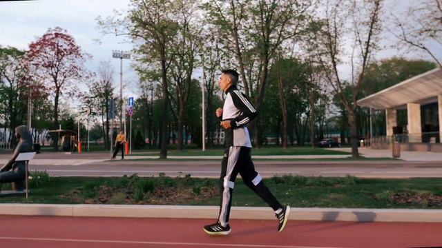 Ринас Ахмадеев - амбассадор Theragun смотреть онлайн