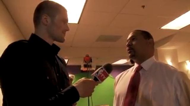 Rookie Kevin Love Asks the Expert Broadcaster Mark Jackson смотреть онлайн