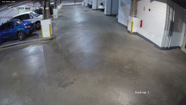 OpenCV + YOLOv5 + SORT multi-object tracker = Vehicle tracker смотреть онлайн