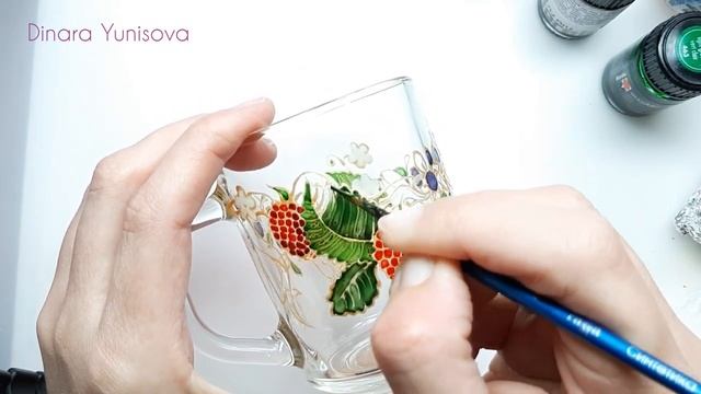 Витражная роспись по стеклу. Мастер-класс - Роспись кружки "Ягодки" смотреть онлайн