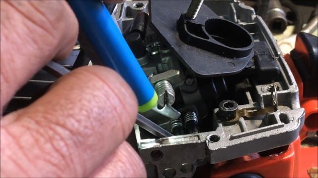 Бензопила,,Хускварна,, от деда!!! Айболит с тахометром!!!Регулировка оборотов...? смотреть онлайн