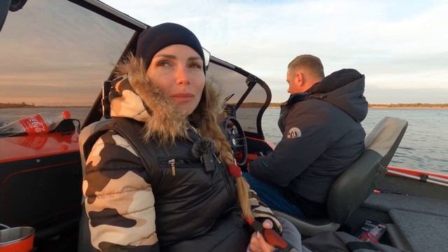 В Астрахани НЕТ рыбы/2023 Рыбалка без улова/Но отдохнули классно.Путешественники на лодке.