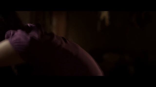 Грызущий Ногти - Треш Обзор Фильма смотреть онлайн