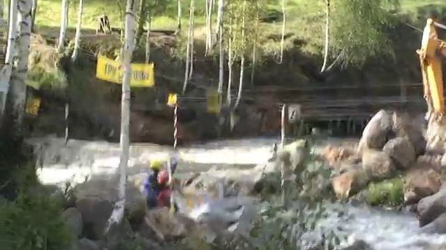 Окуловка Adventure Race. Этап "гребной слалом" на катамаранах смотреть онлайн