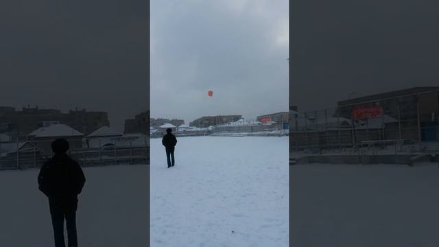 Запуск китайского фонарика зимой - Часть 3 смотреть онлайн