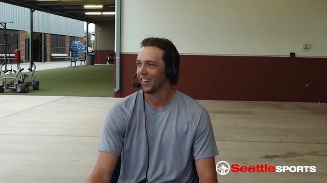 Seattle Mariners pitcher Logan Gilbert LIVE from M's Spring Training смотреть онлайн
