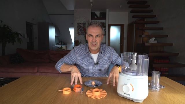 Recenzja robota kuchennego Philips Daily Collection HR7310/00 - wyższy poziom funkcjonalności смотреть онлайн