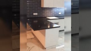 Монтаж столешницы из искусственного камня (мойка подстольного монтажа)