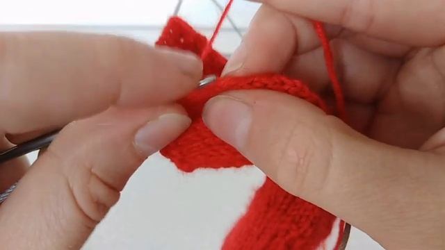 Мастер-класс: носки спицами. Часть 2. Круглая (французская) пятка. Размер 37-39. смотреть онлайн