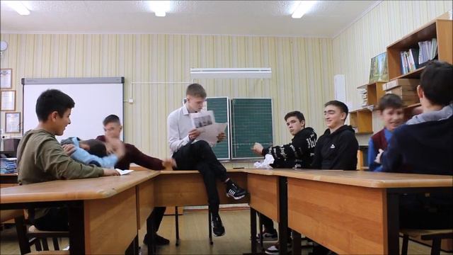 Видеопоздравление от 8 класса. 8 марта 2022г. смотреть онлайн