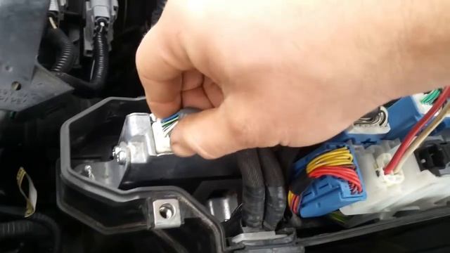 HOW TO PROGRAM LEXUS TOYOTA ECU ENGINE COMPUTER AND KEYS USING JUST PAPER CLIP NO SCAN TOOL NEEDED! смотреть онлайн