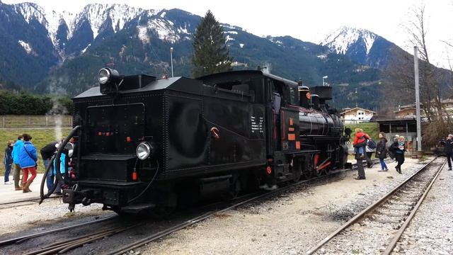Steam Train At Mayrhofen Station In Austria 26-12-2013